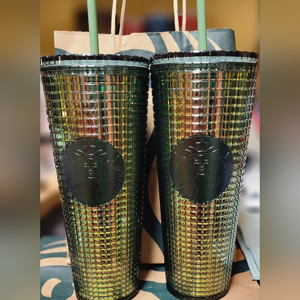 Starbucks rainforest grid iridescent cold cup venti size